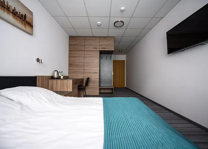 Hut Pus Spolka Akcyjna Affittacamere 3*